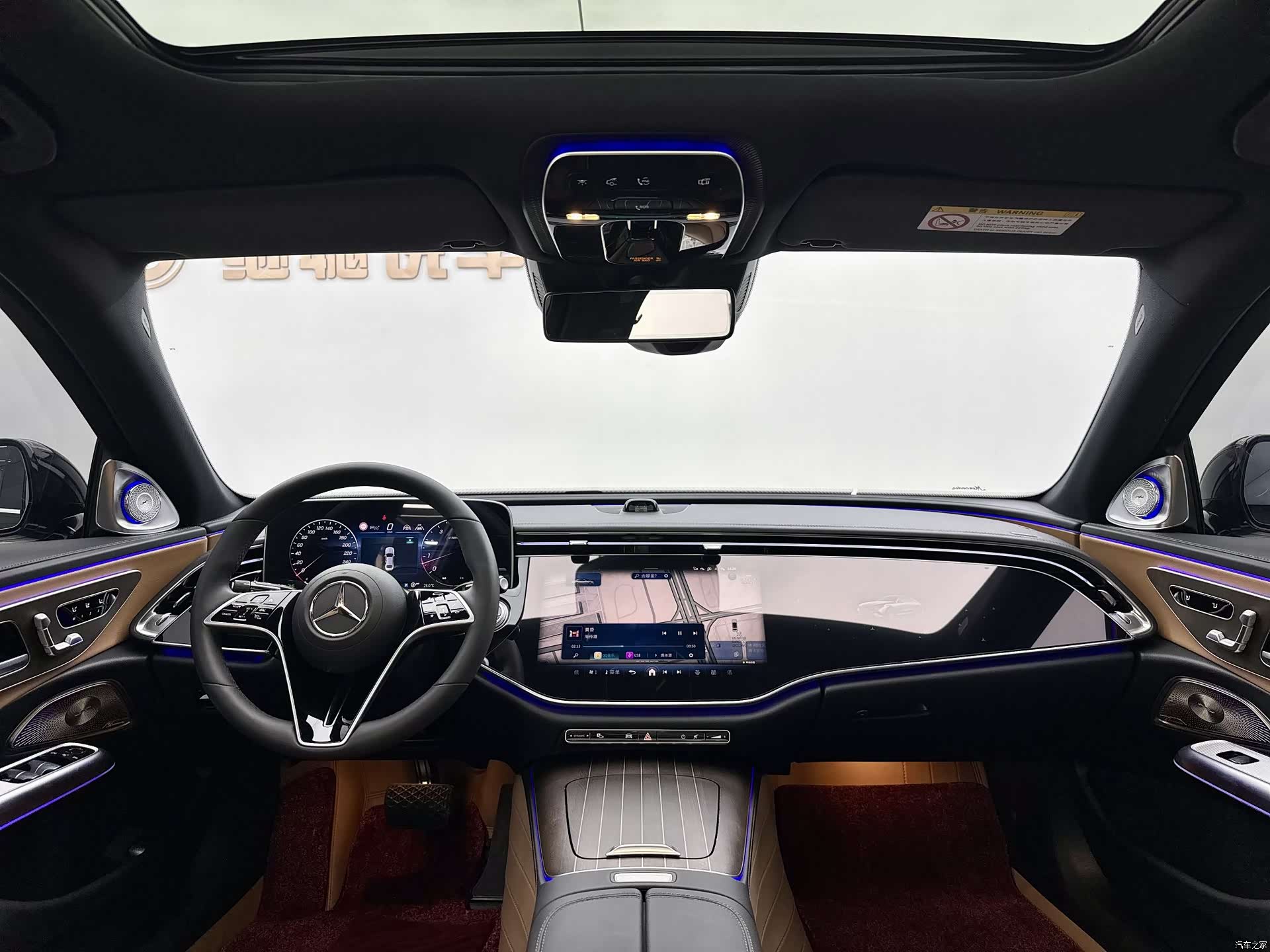 Mercedes-Benz E-Class, 2025 10