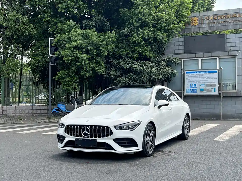 Mercedes-Benz CLA