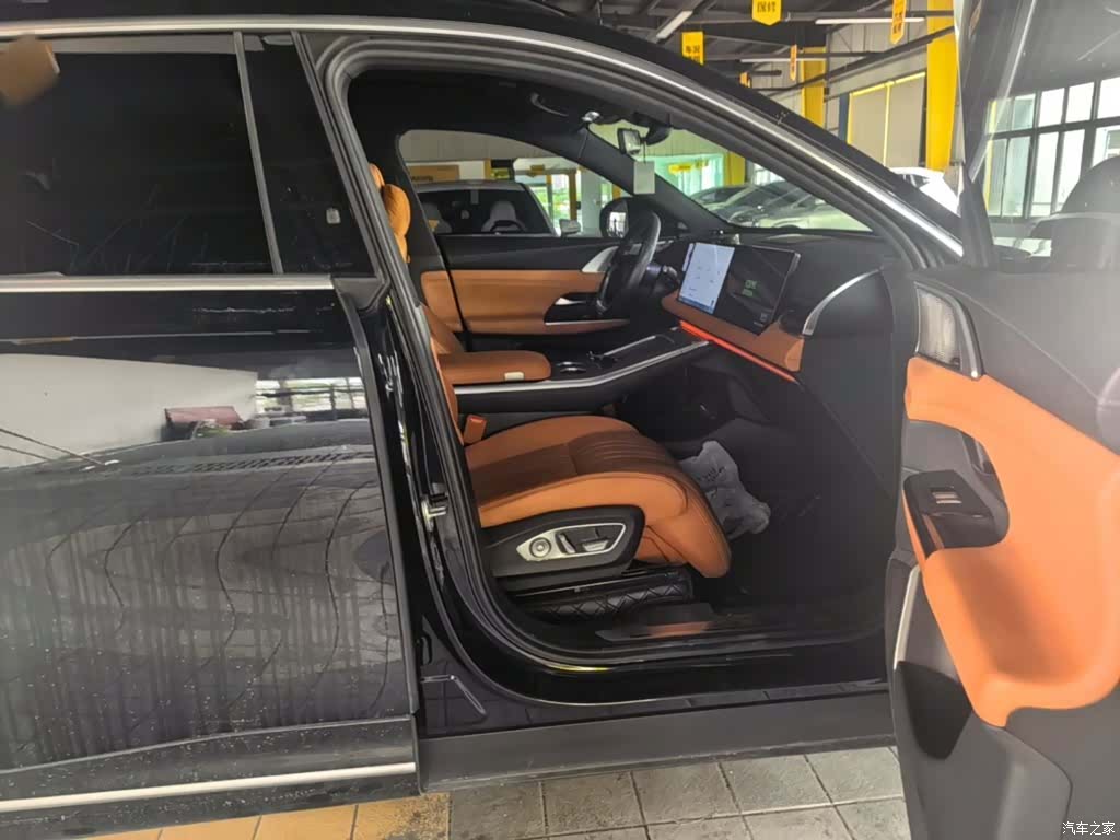 Xpeng G9, 2023 25