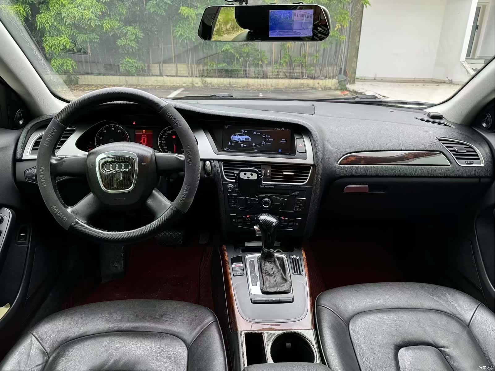 Audi A4L, 2011 6