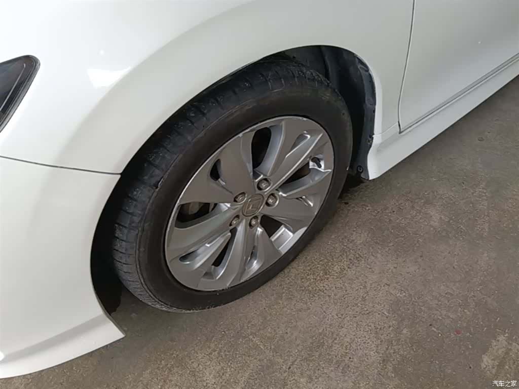 Honda Jade, 2019 23