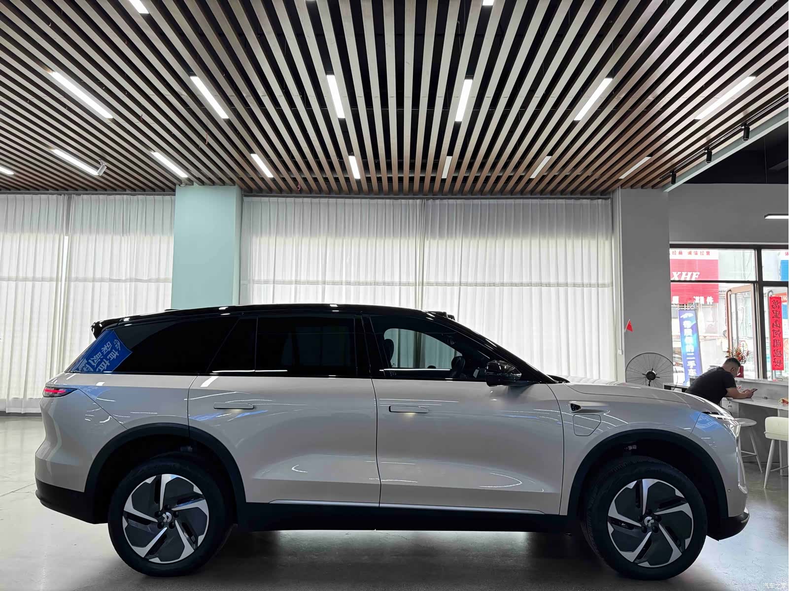NIO ES8, 2025 19