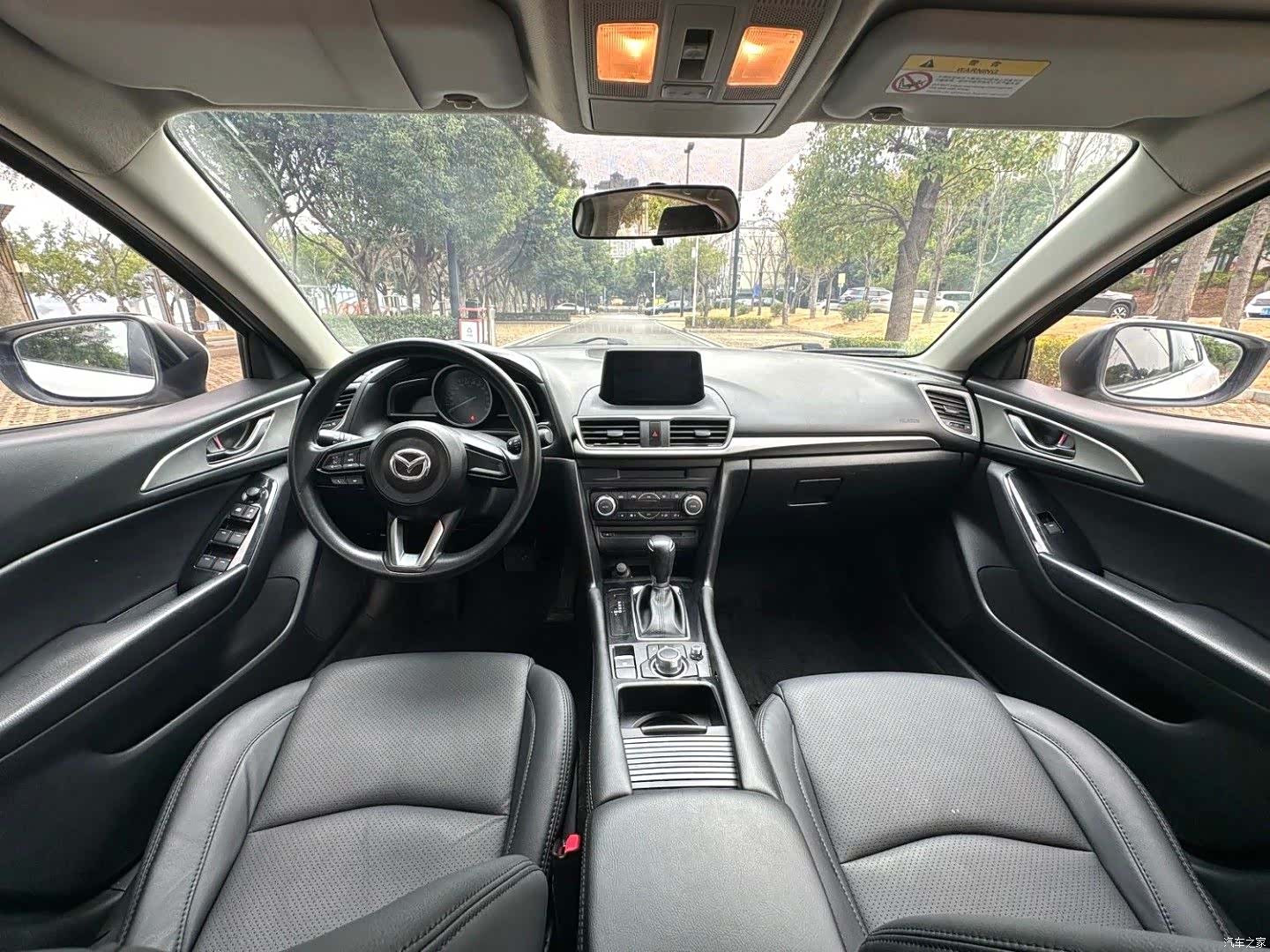 Mazda Mazda3, 2017 18