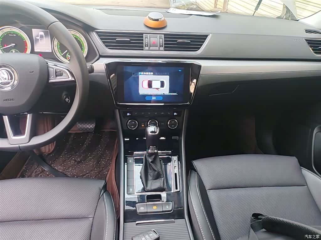 Skoda Superb, 2019 13