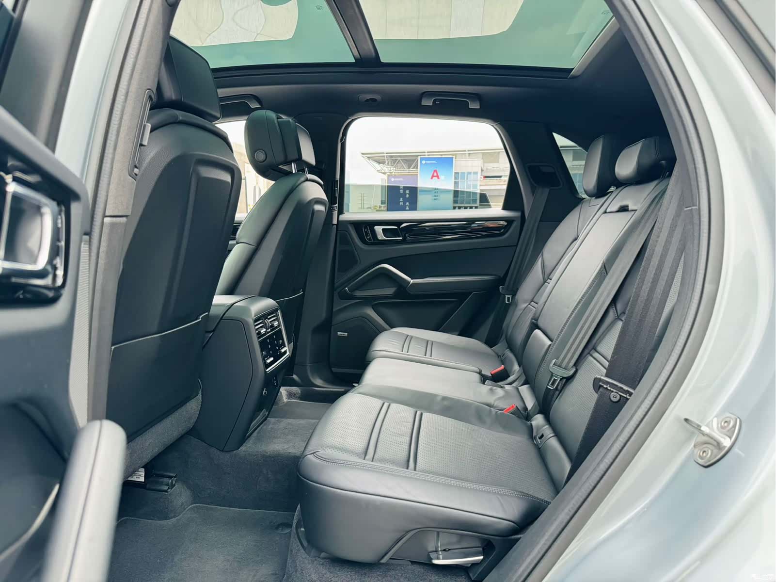 Porsche Cayenne, 2020 6
