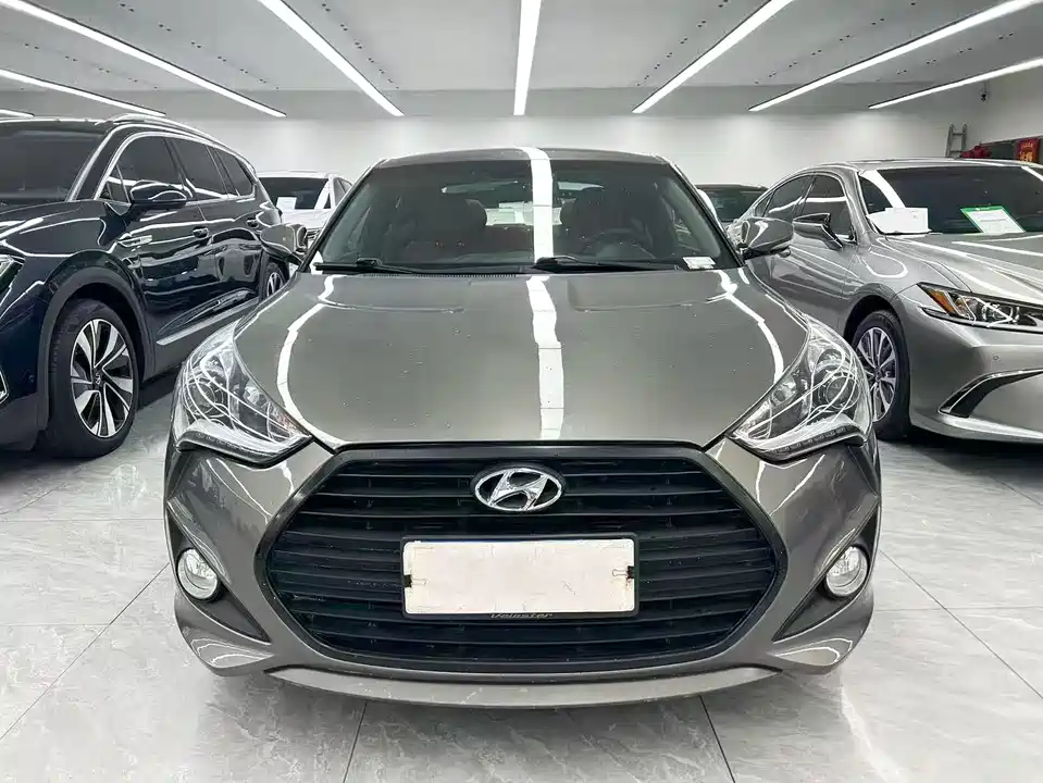 Hyundai Veloster