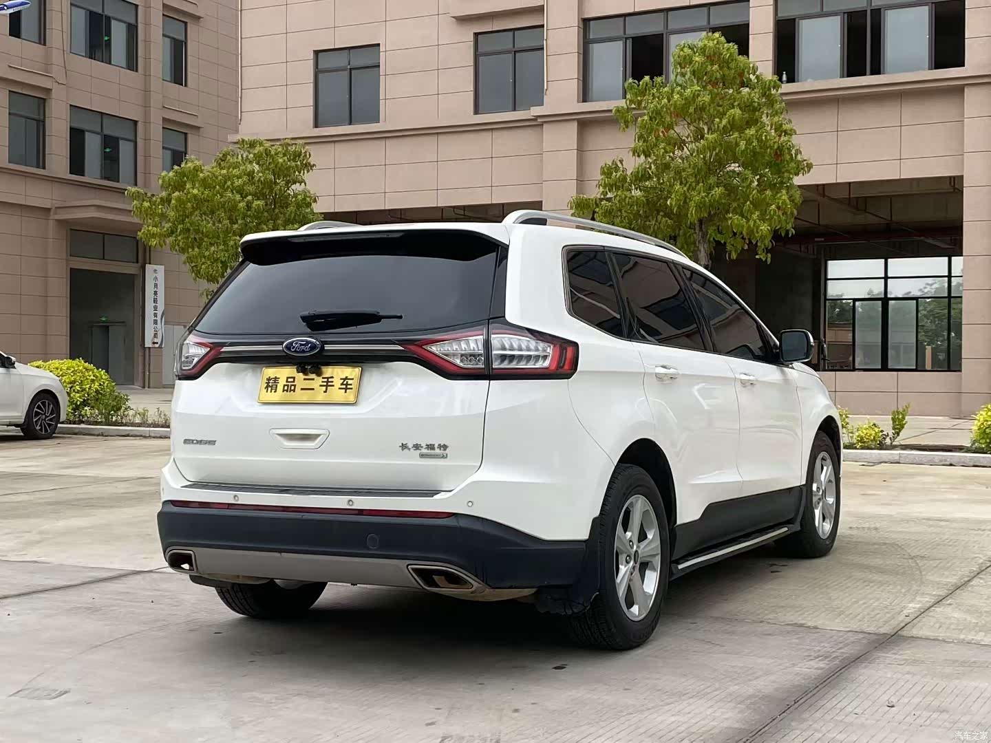 Ford Edge, 2016 9