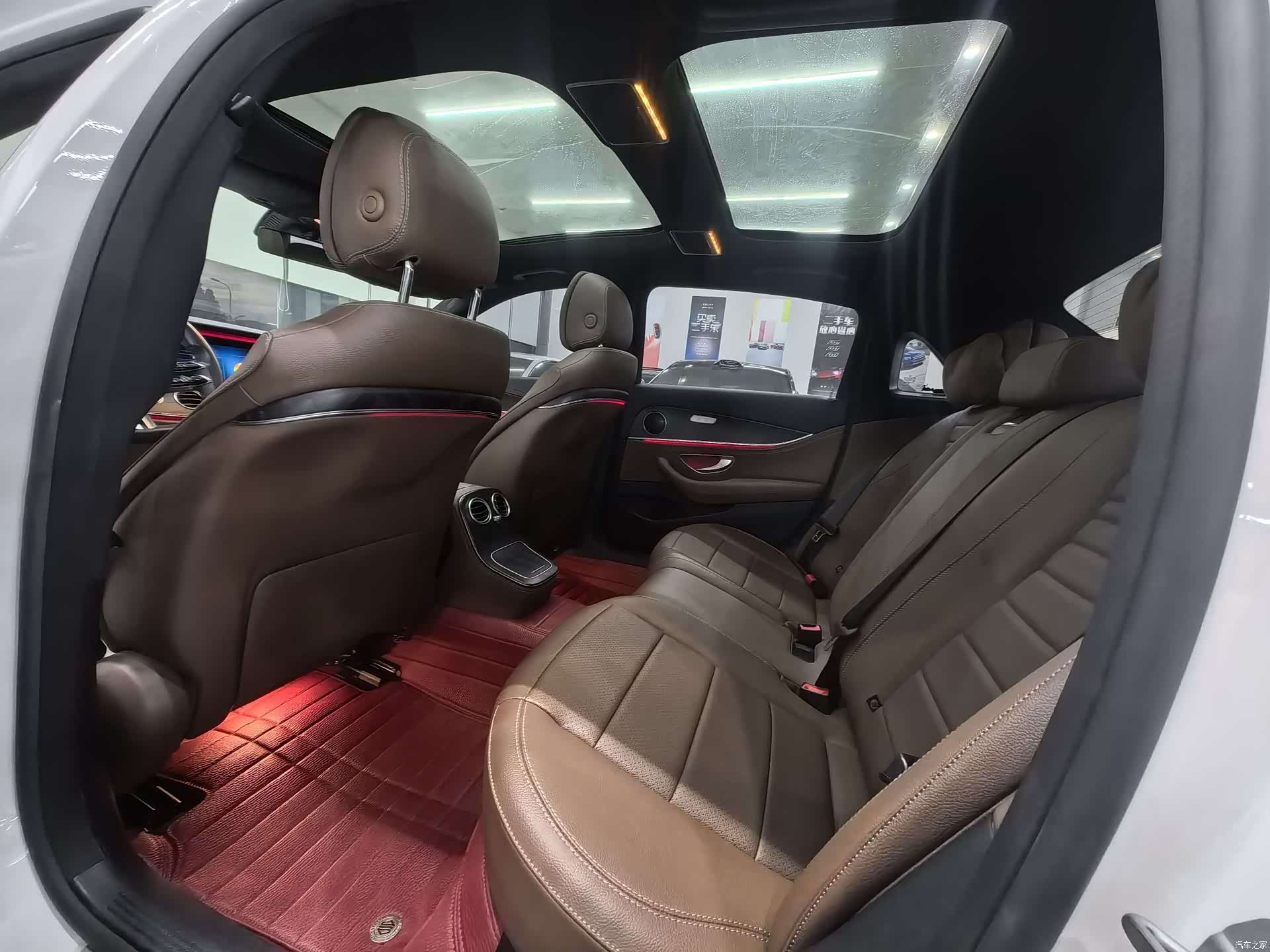 Mercedes-Benz E-Class, 2021 10