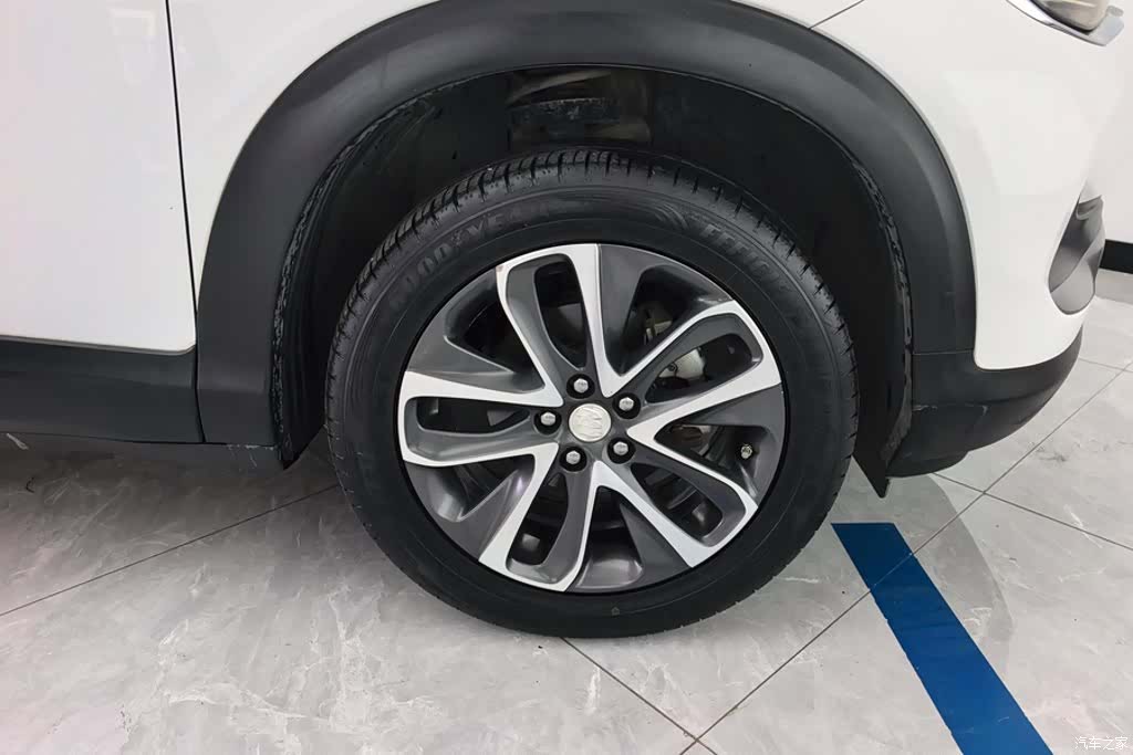 Buick Encore, 2019 6