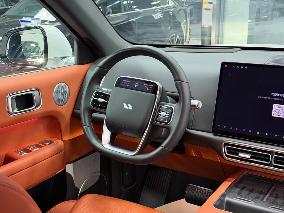 Li Auto Ideal L6