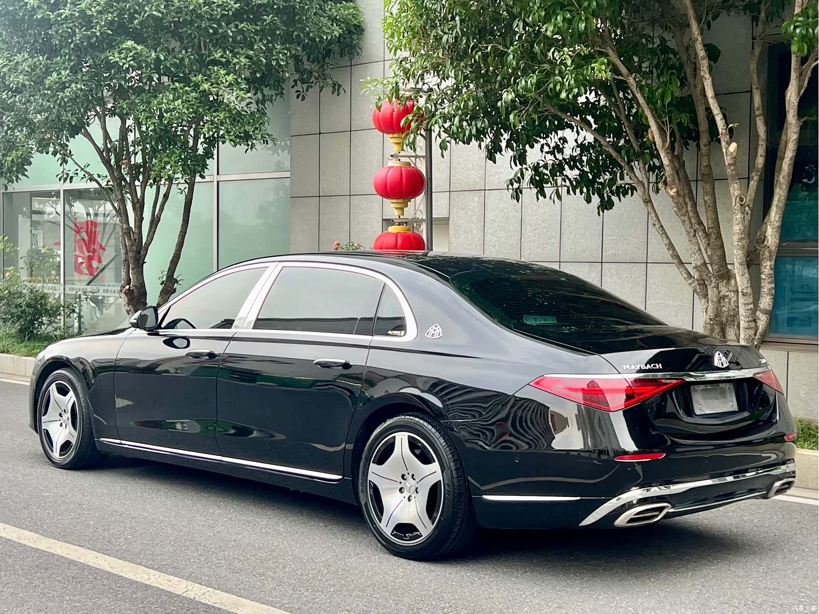 Maybach S-Class, 2021 6