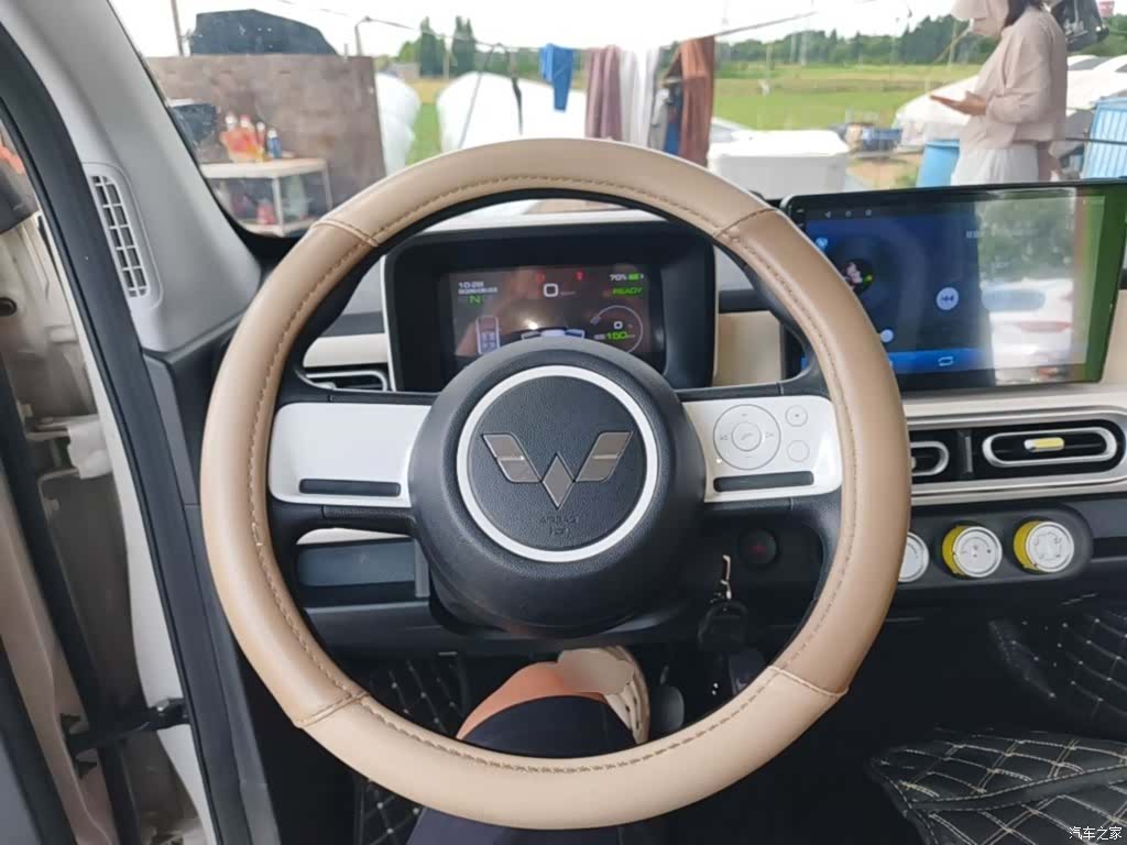 Wuling MINIEV, 2024 11