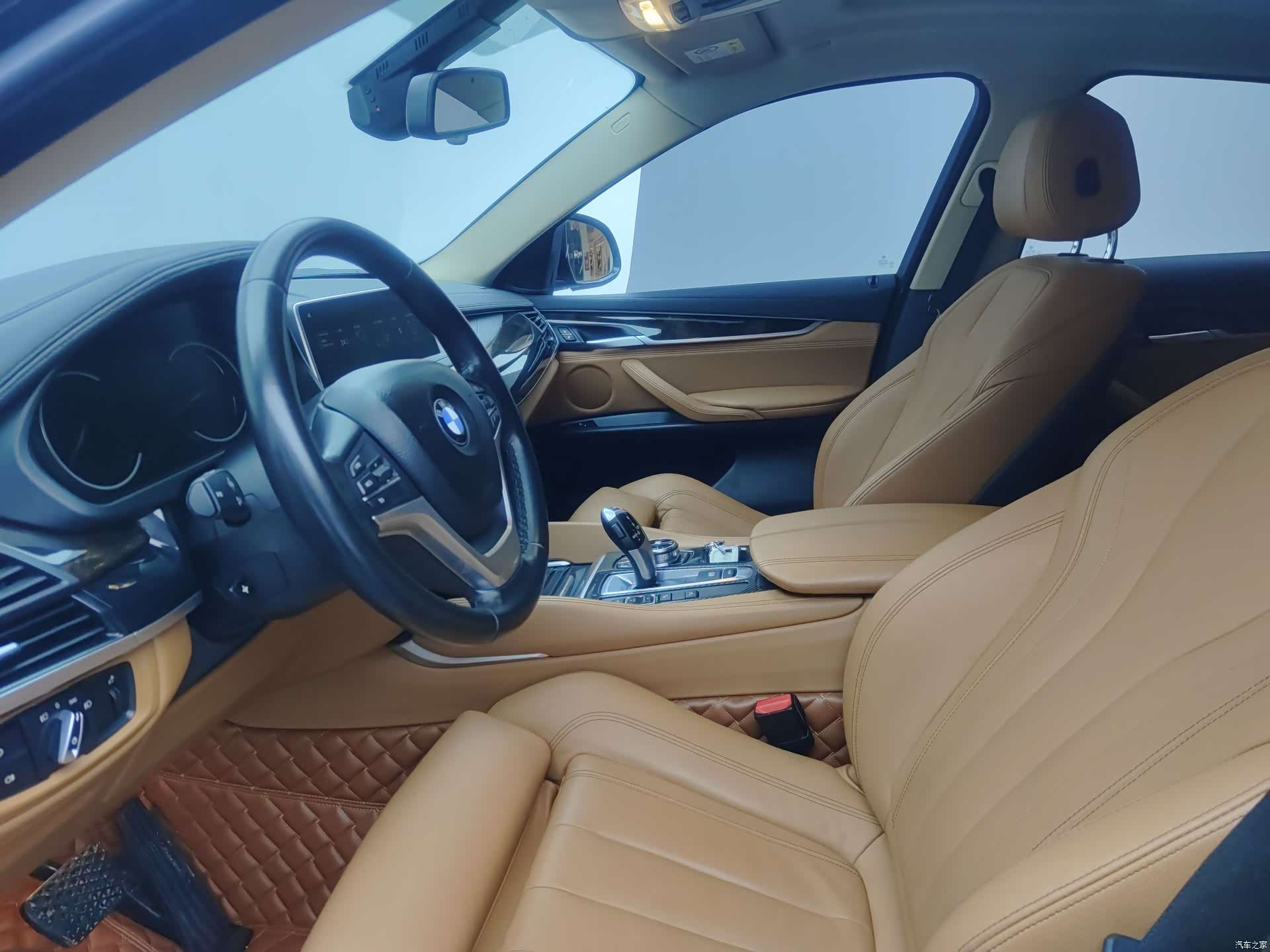 BMW X6, 2018 6