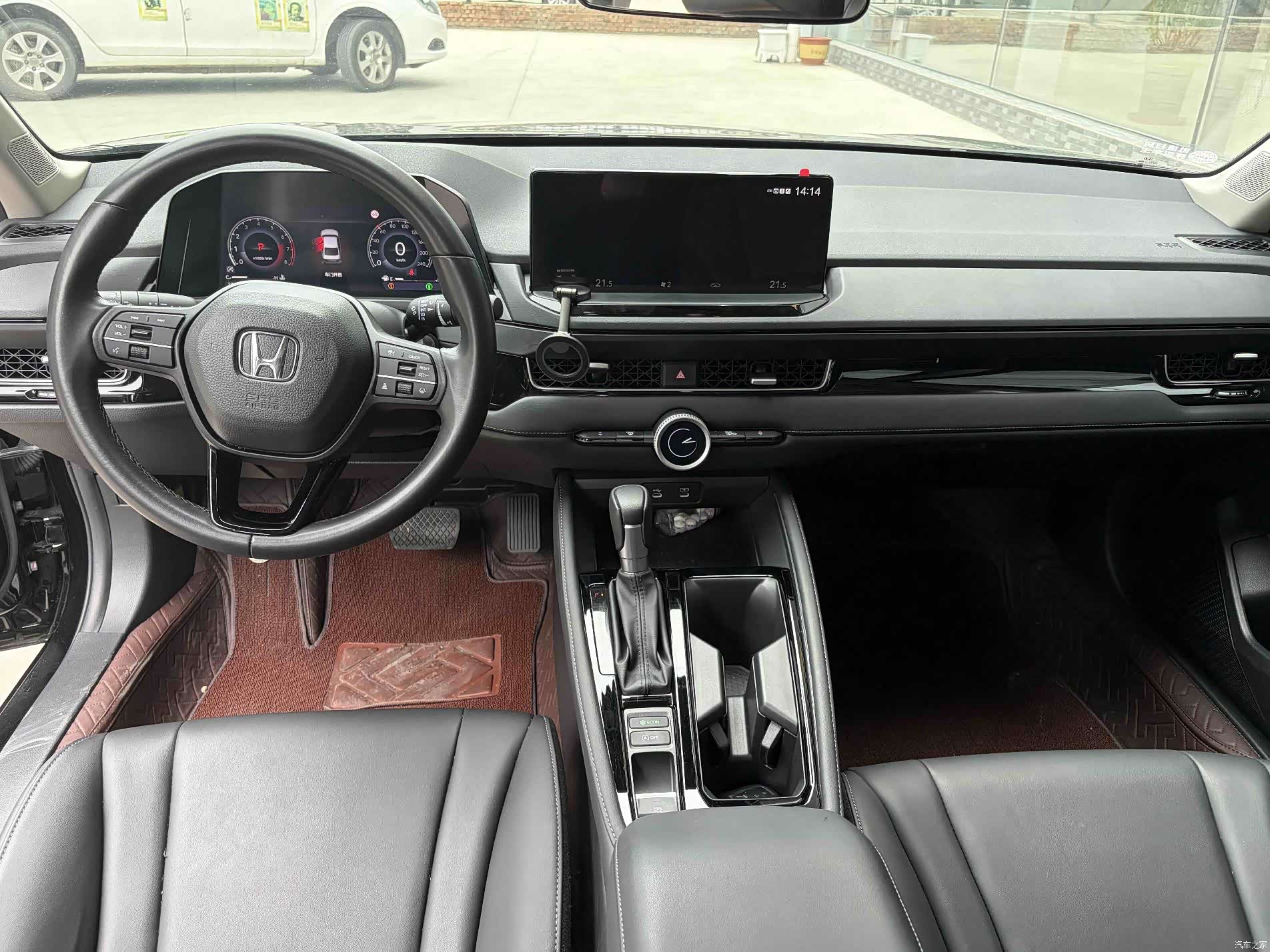 Honda Inspire, 2024 4