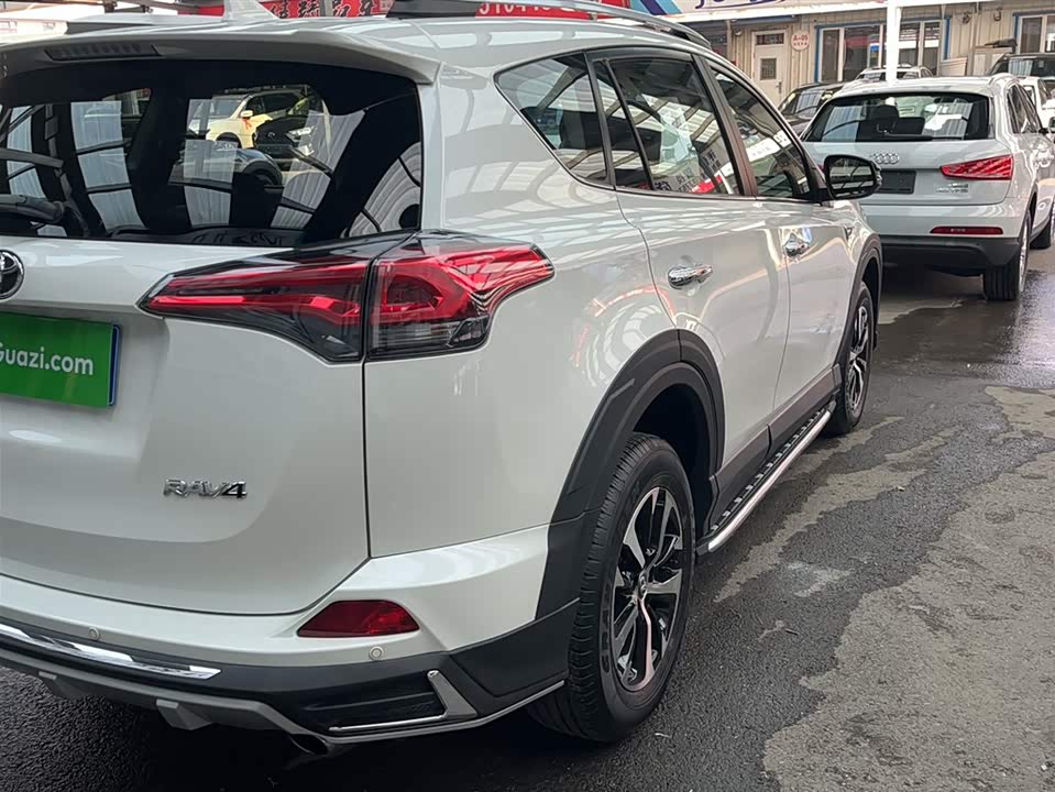 Toyota RAV4 Rongfang