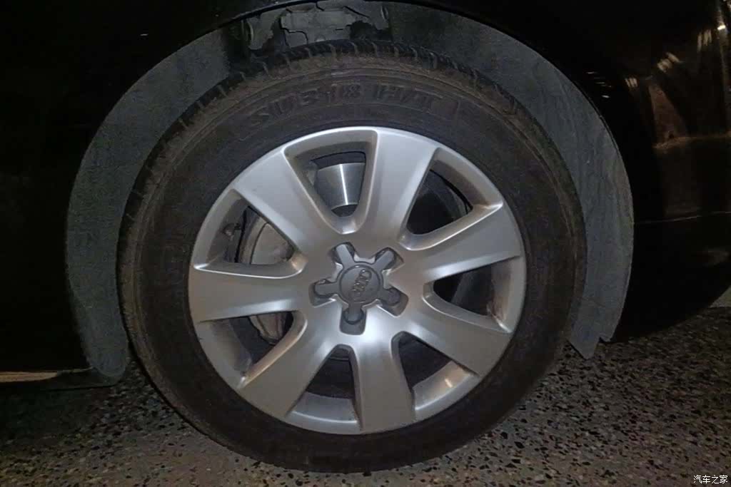 Audi A8L, 2012 6