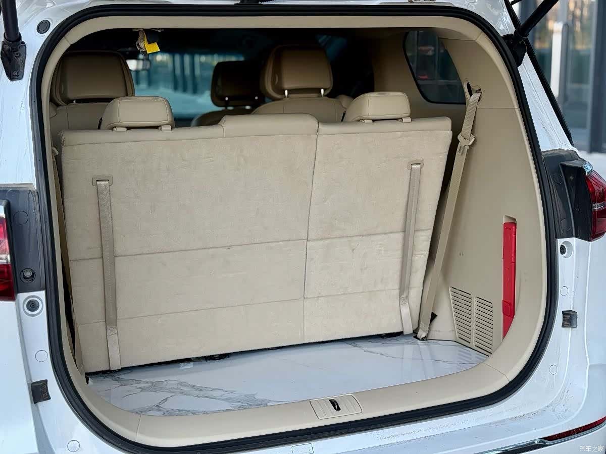 Buick GL8, 2023 35