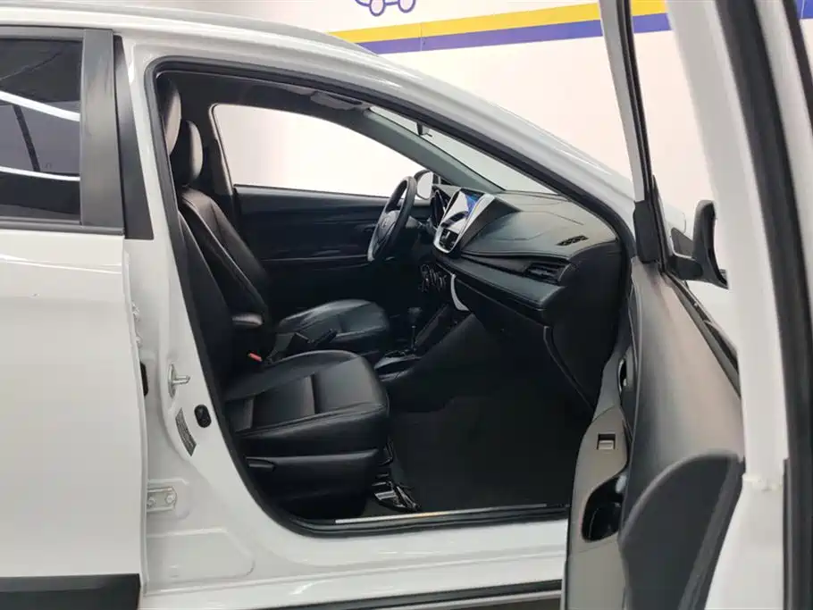 Toyota YARiS L Zhixuan