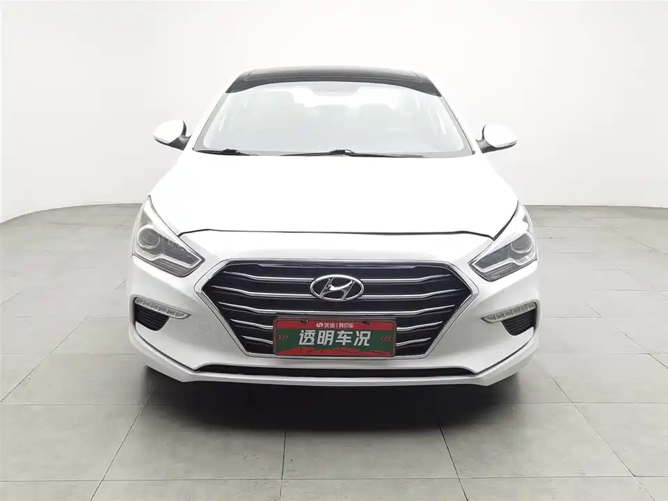 Hyundai Name picture