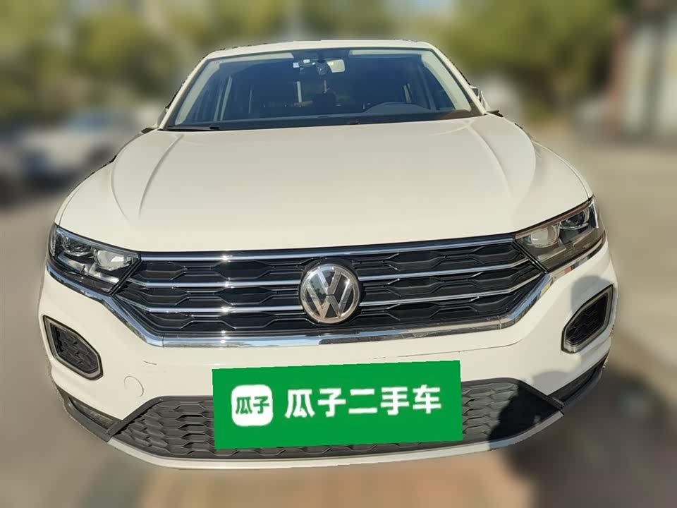 Volkswagen T-ROC exploring Songs