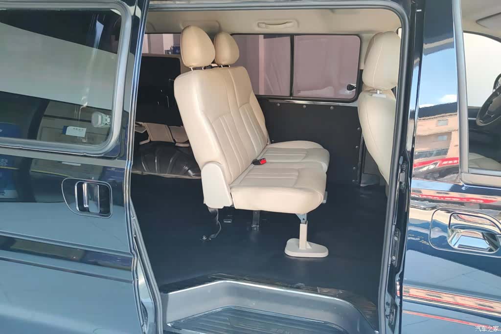 DongFeng M5L, 2023 11