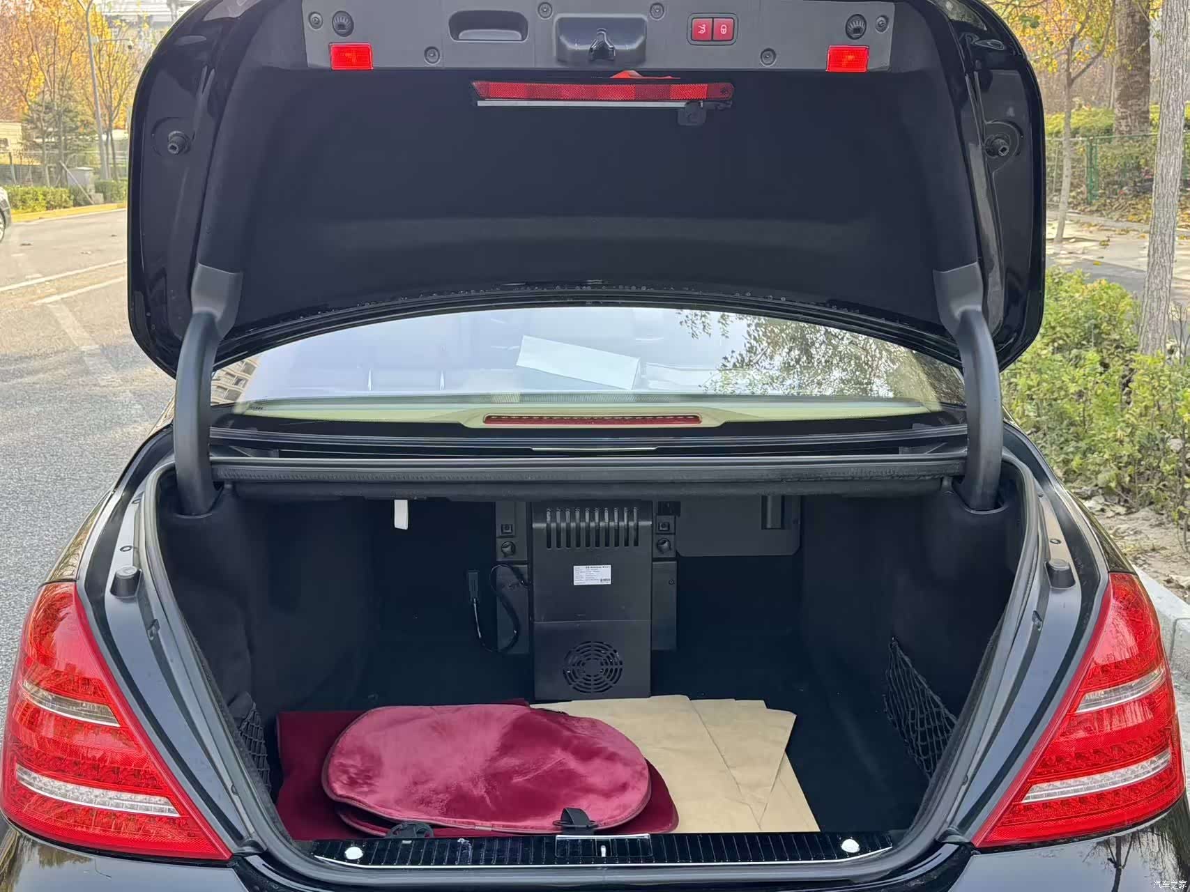 Mercedes-Benz S-Class, 2015 31