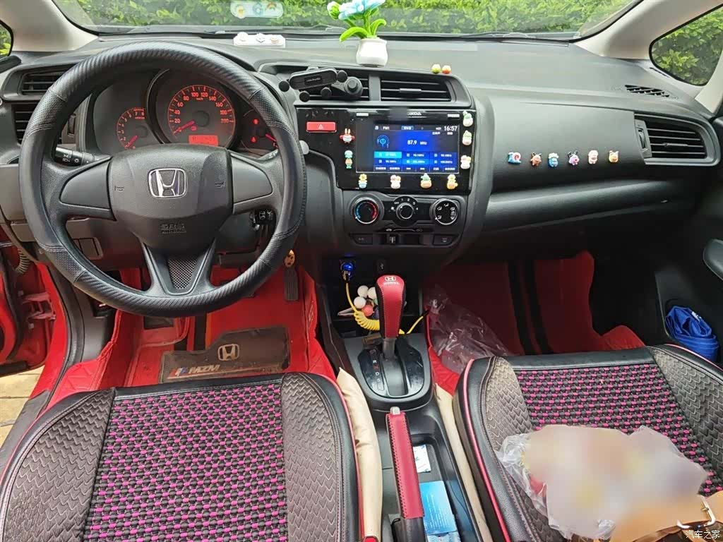 Honda Fit, 2017 13