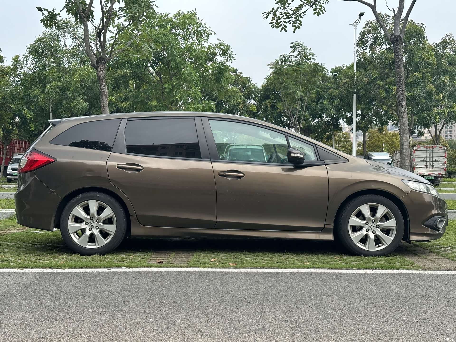 Honda Jade, 2015 4
