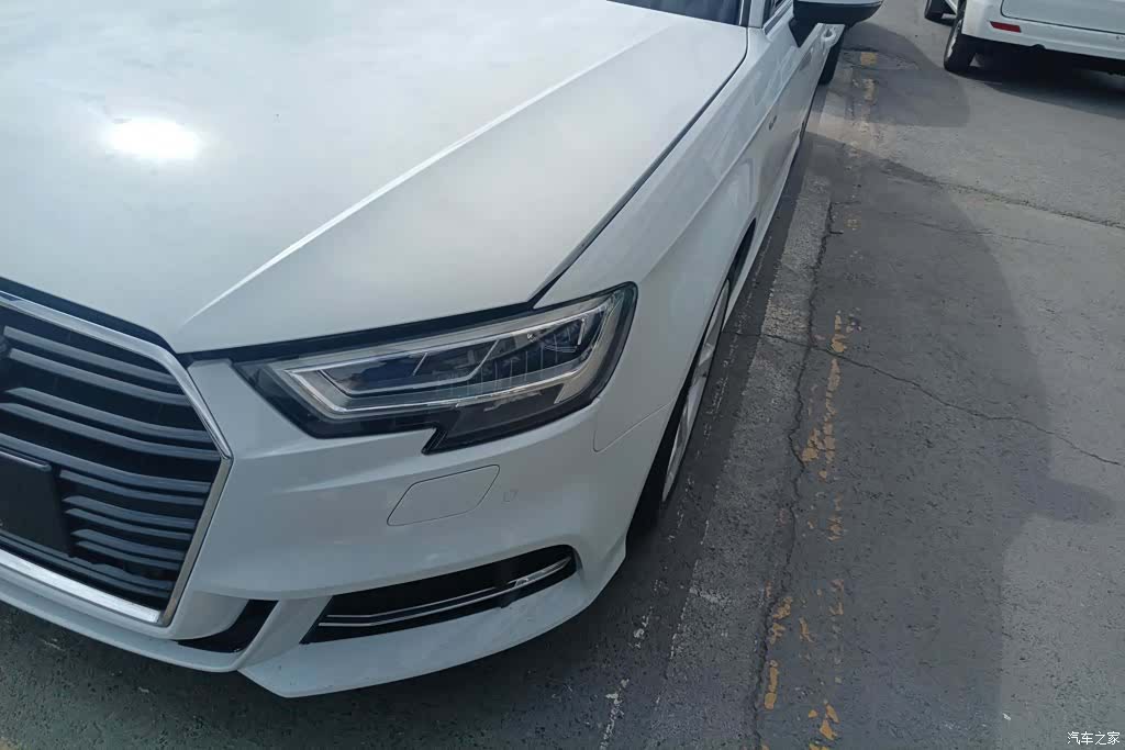 Audi A3, 2019 все фото