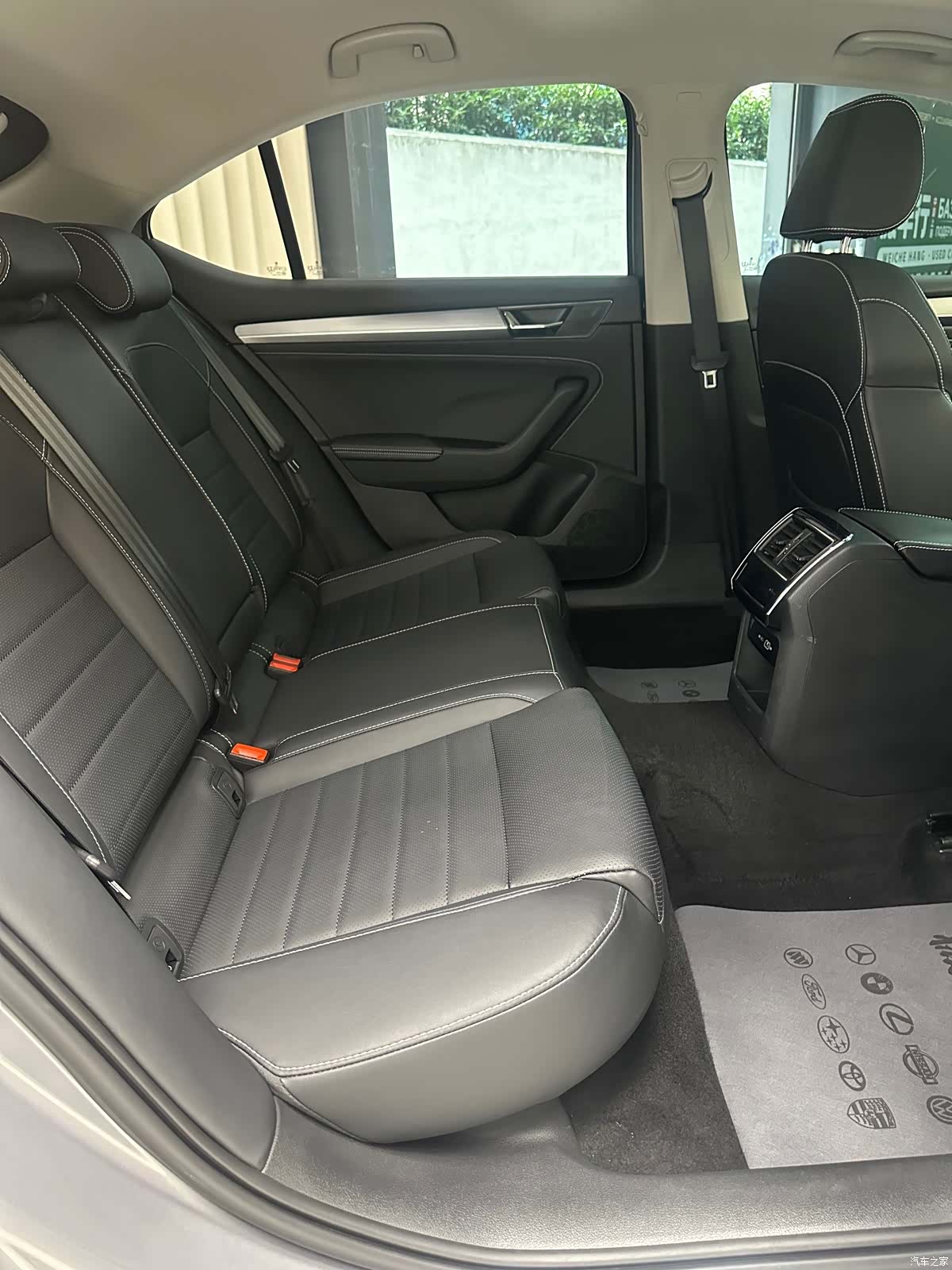 Skoda Superb, 2023 12