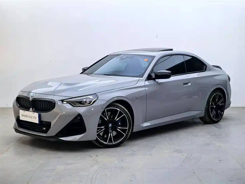BMW M240i