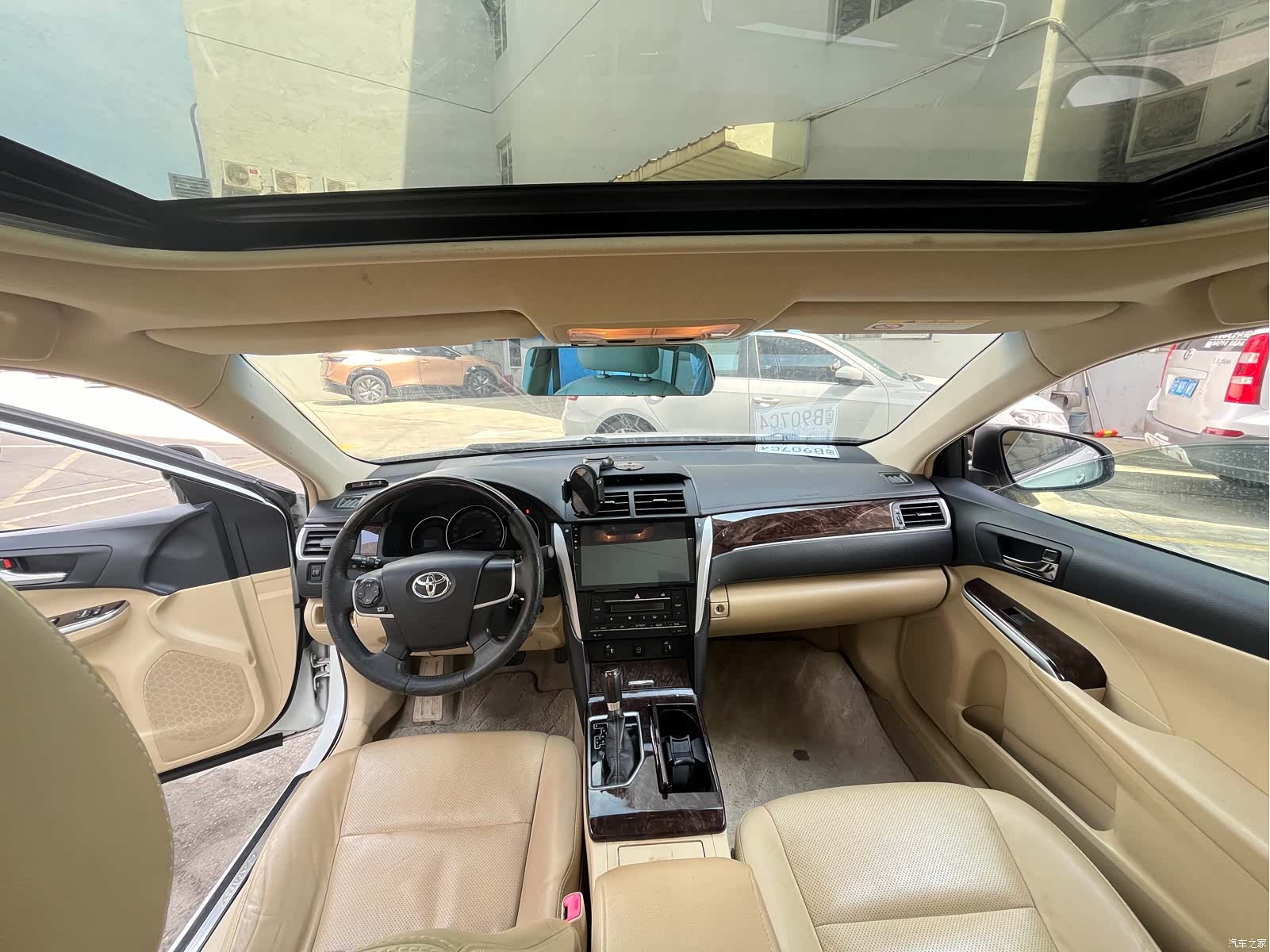 Toyota Camry, 2017 8