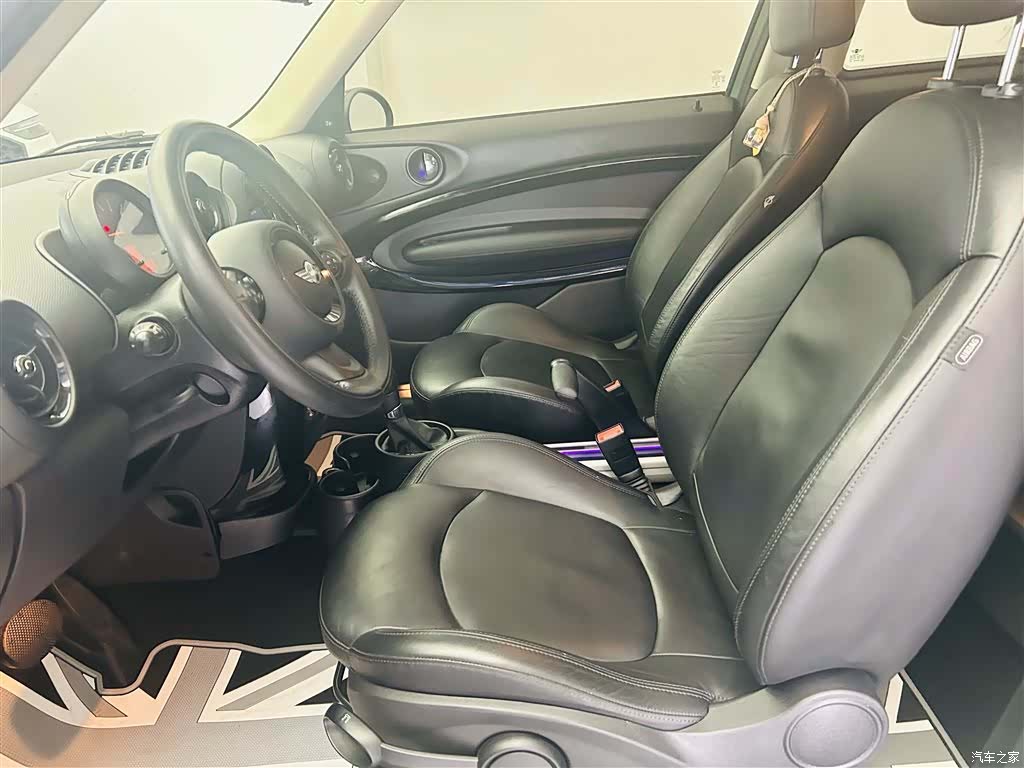 Mini Cooper, 2015 19