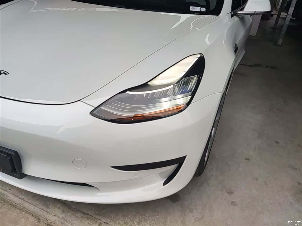 Tesla Model 3, 2020 24