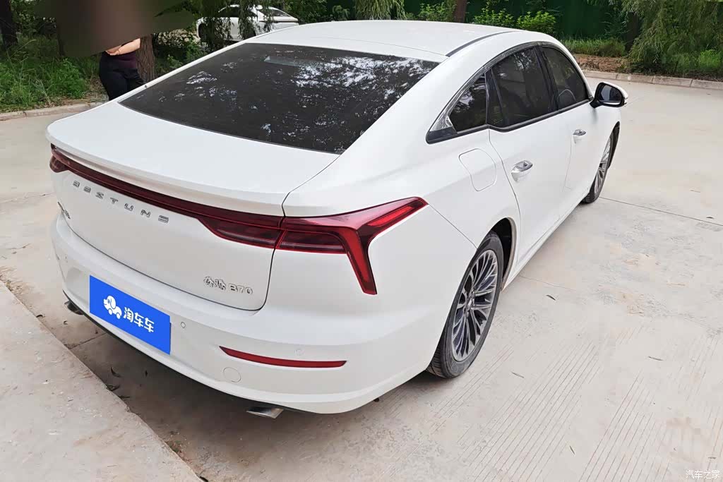 Bestune B70, 2023 3