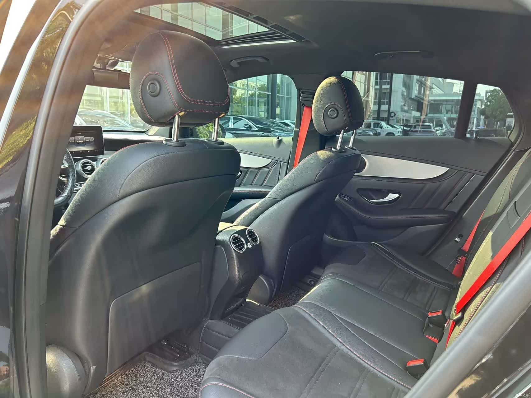 Mercedes-Benz GLC, 2018 12