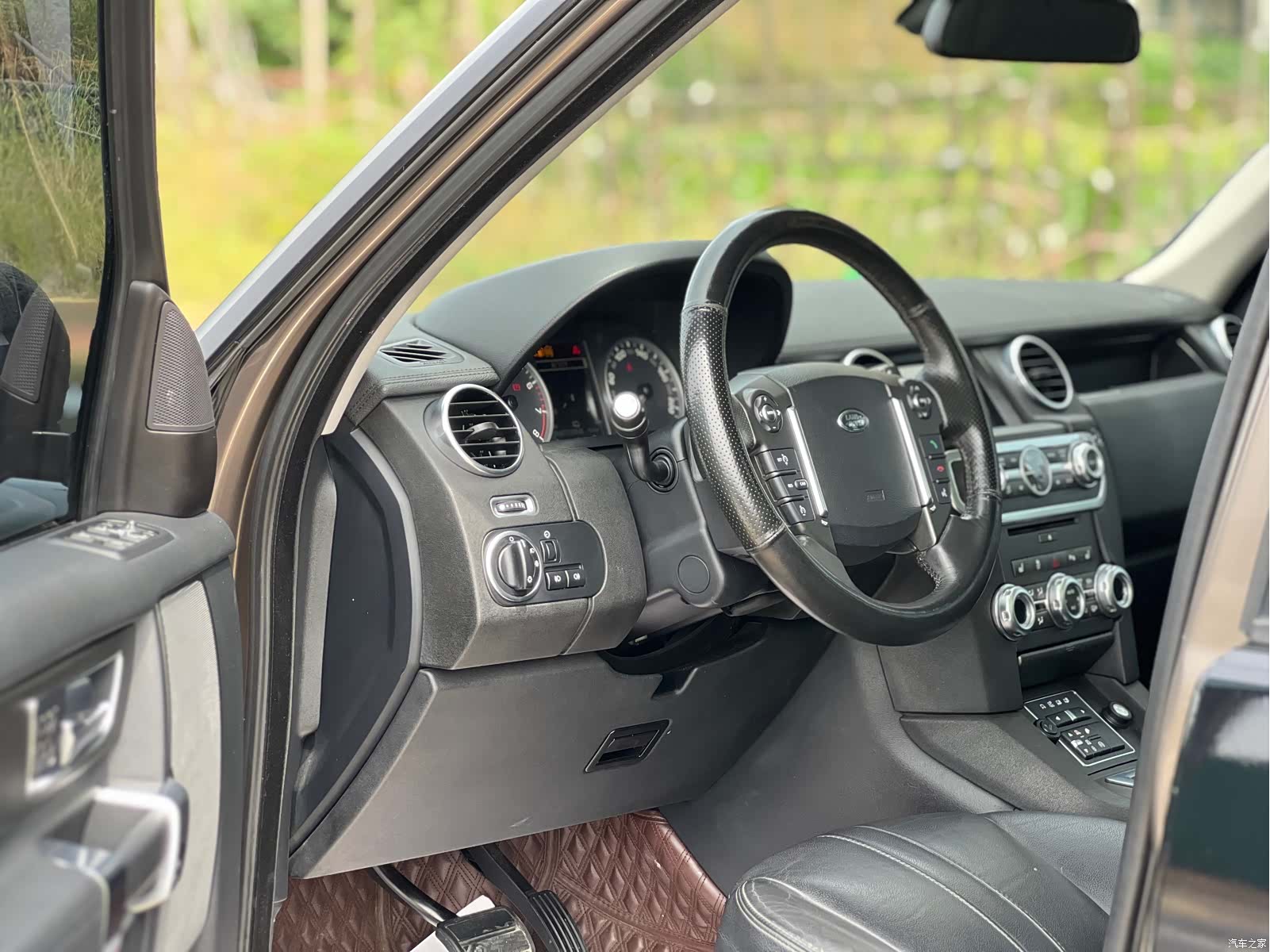 Land Rover Discovery, 2016 4