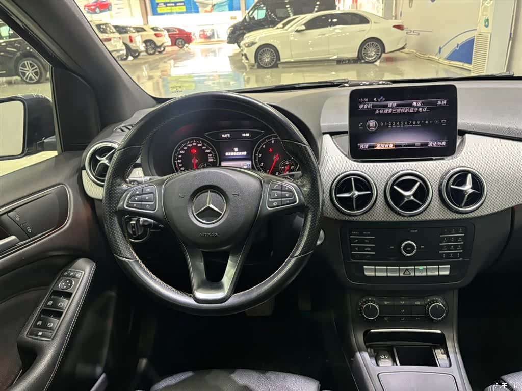 Mercedes-Benz B-Class, 2018 8