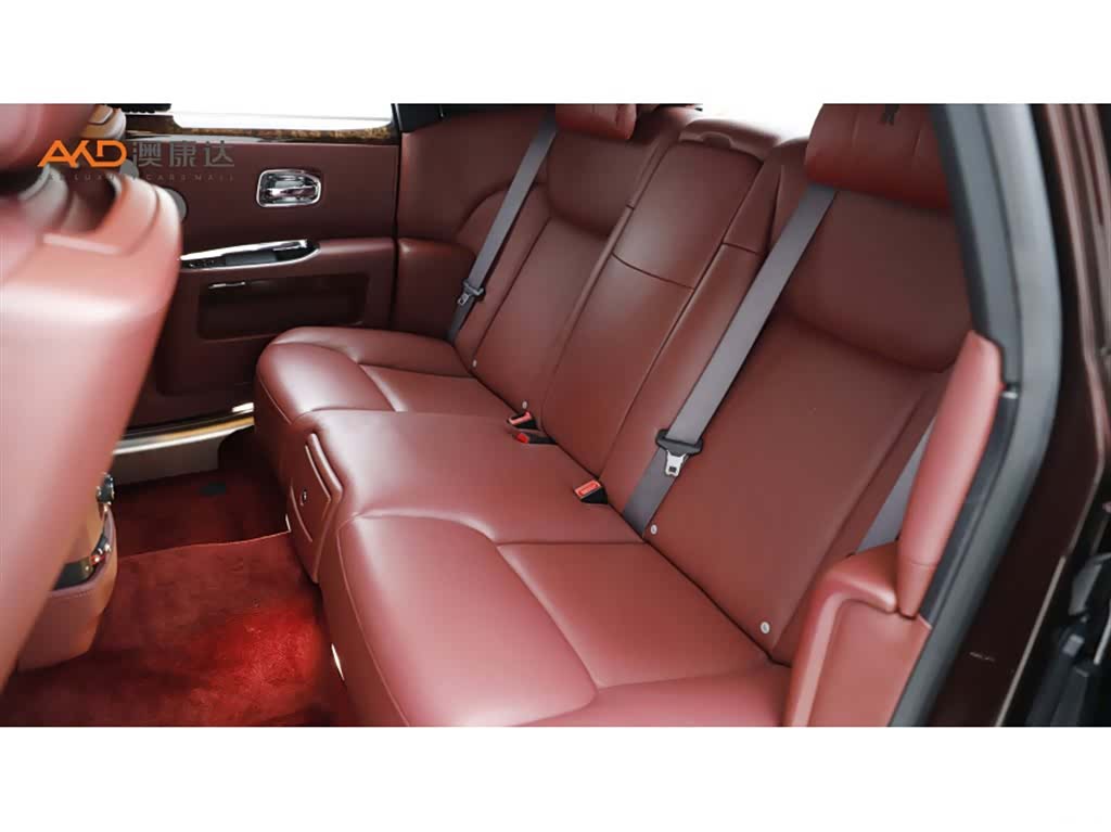 Rolls-Royce Ghost, 2016 7