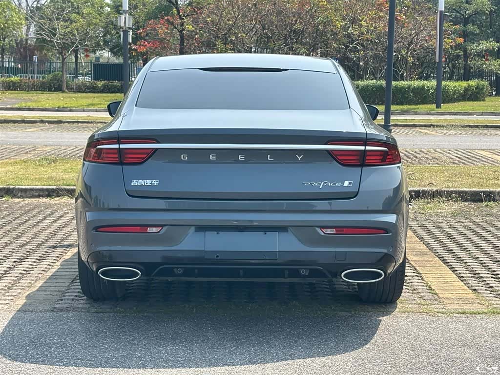 Geely Preface, 2022 30