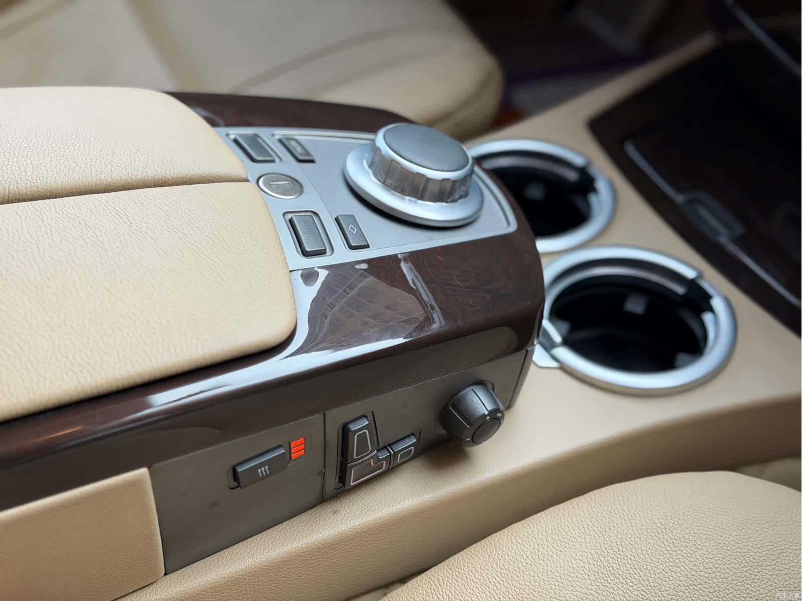 BMW 7 Series, 2008 23