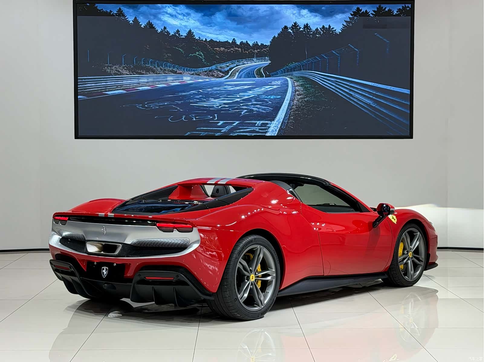 Ferrari 296, 2025 все фото