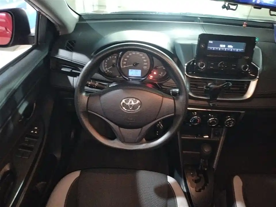 Toyota YARiS L Zhixuan