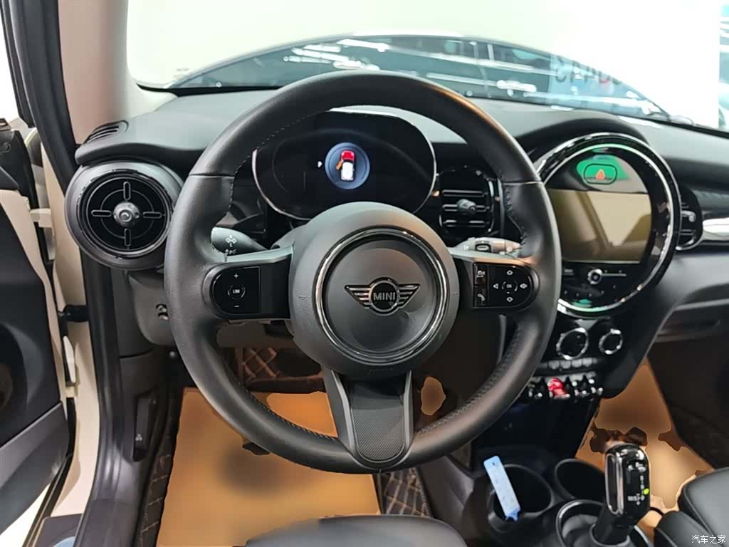 Mini Cooper, 2021 11