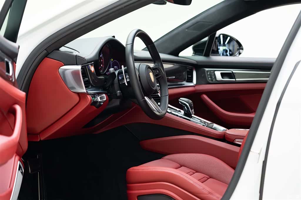 Porsche Panamera, 2022 10