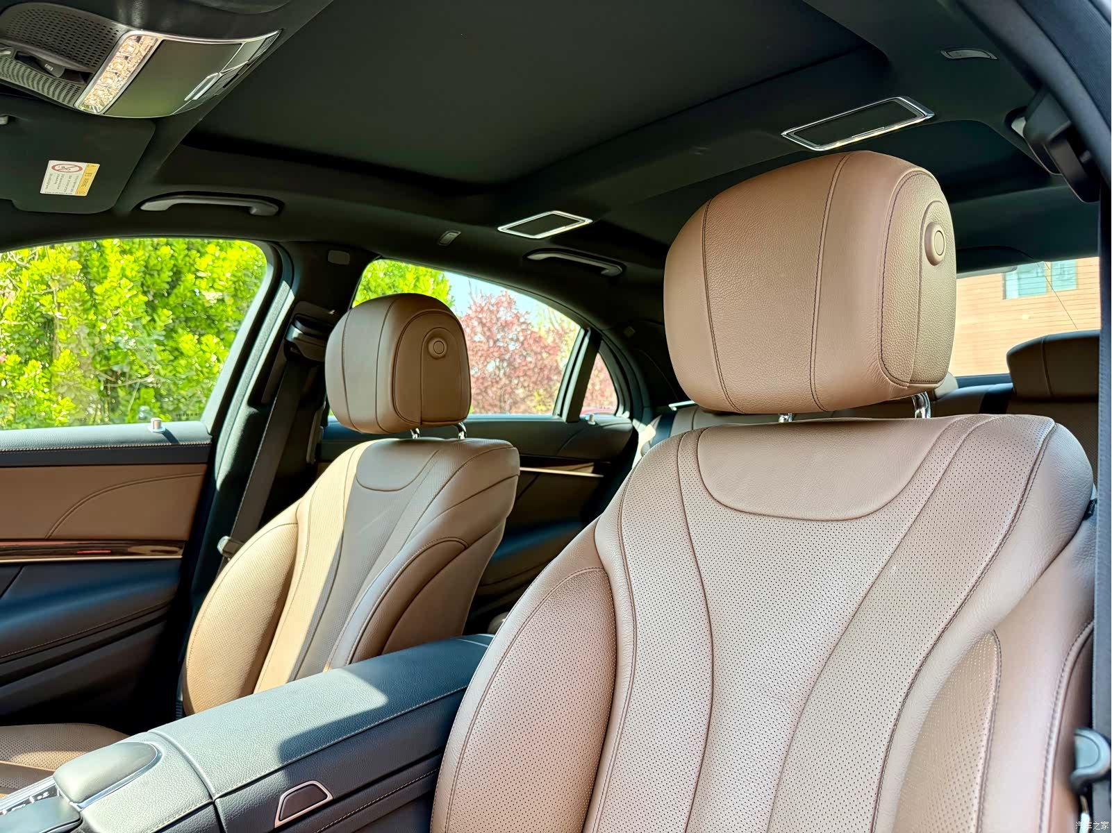 Mercedes-Benz S-Class, 2019 10