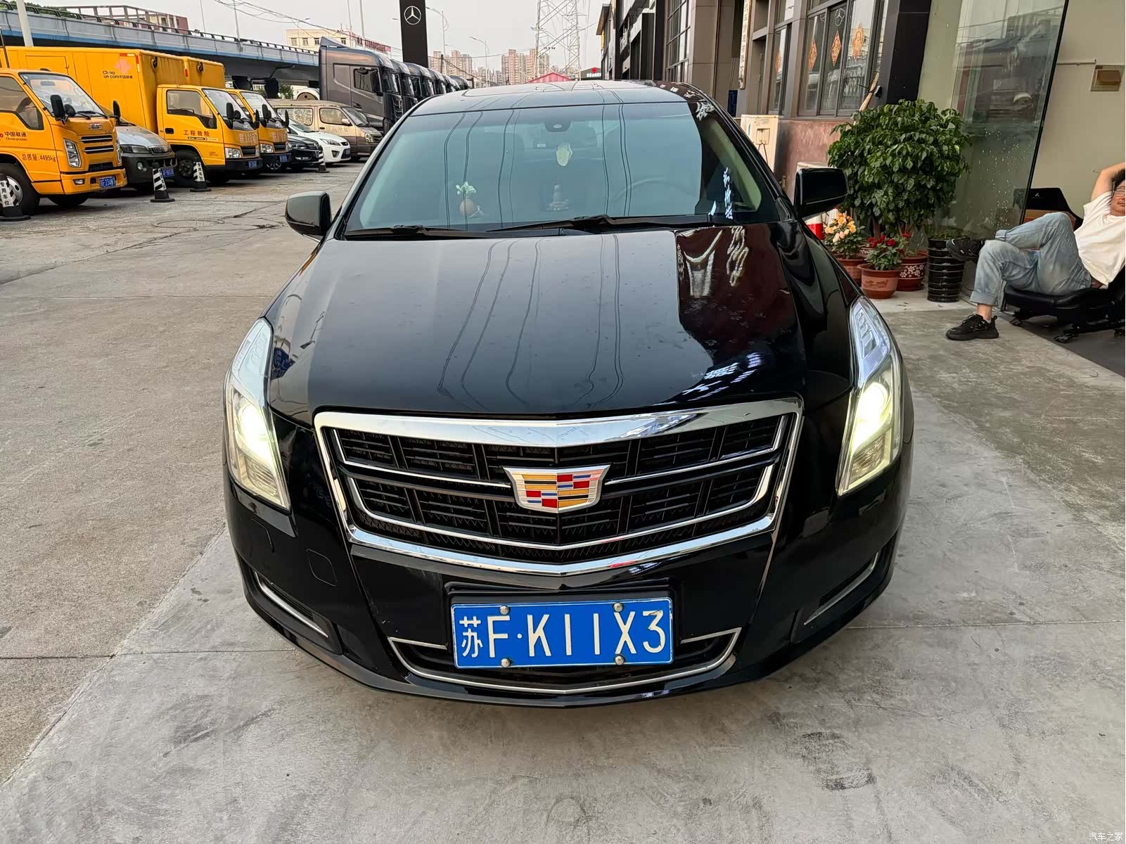 Cadillac XTS, 2017 2
