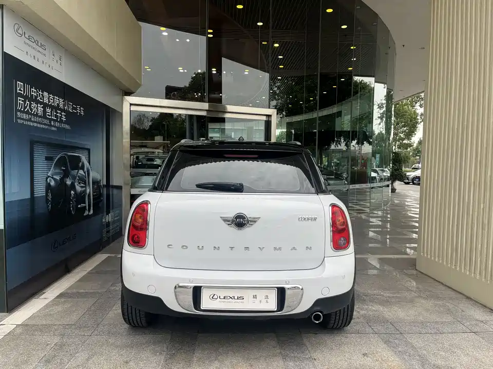 MINI COUNTRYMAN