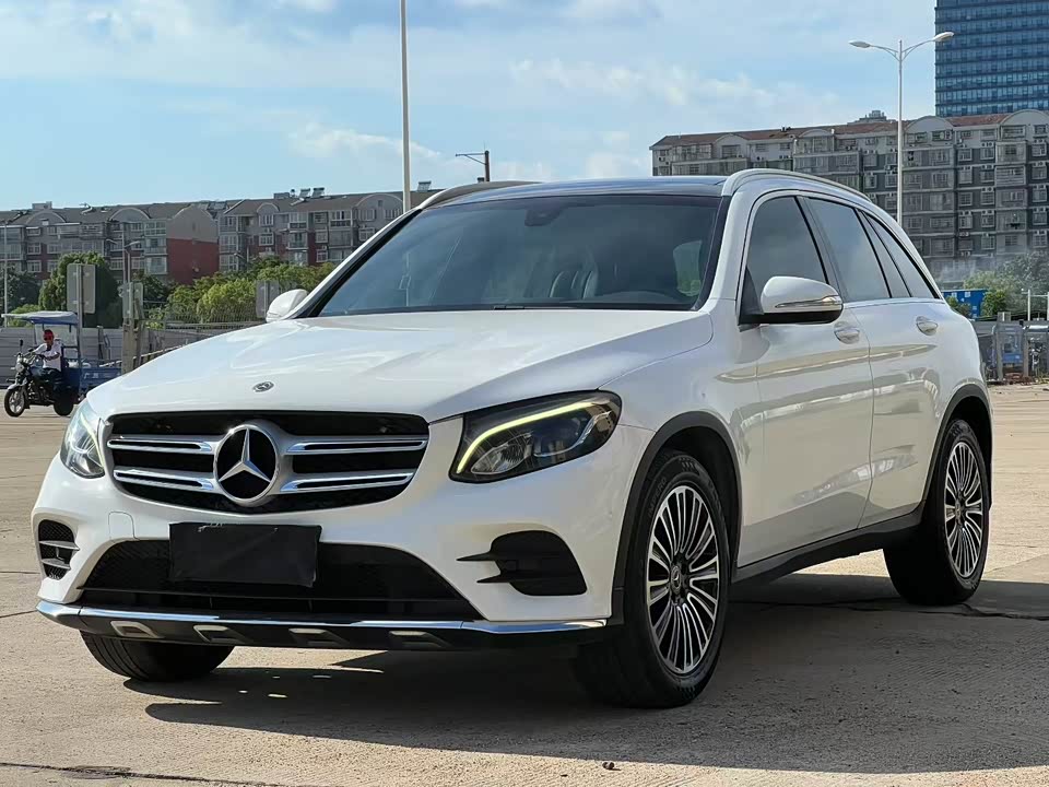 Mercedes-Benz GLC Mercedes-Benz GLC