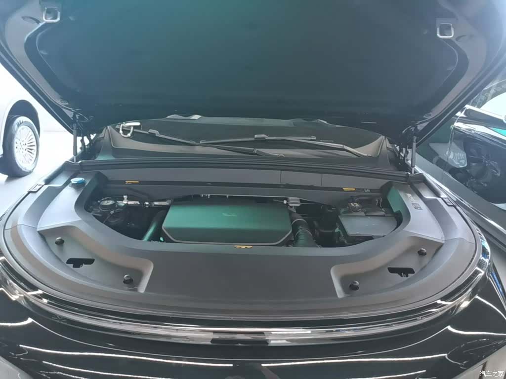 Li Auto L8, 2025 20